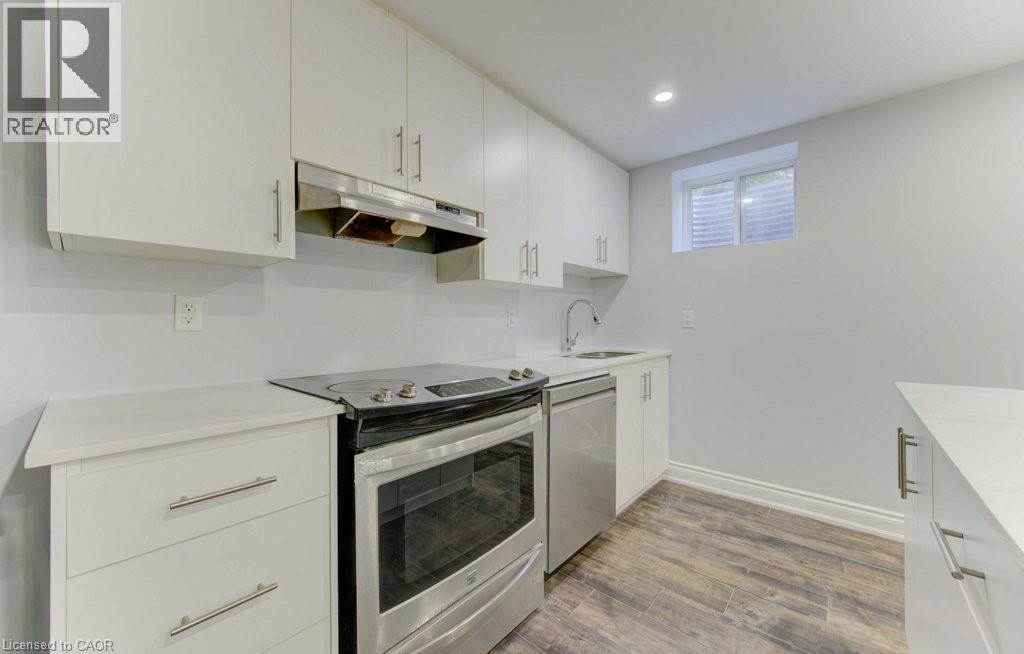 231 Grovehill Crescent, Kitchener, Ontario N2R 0K8 - Photo 37 - 40775367