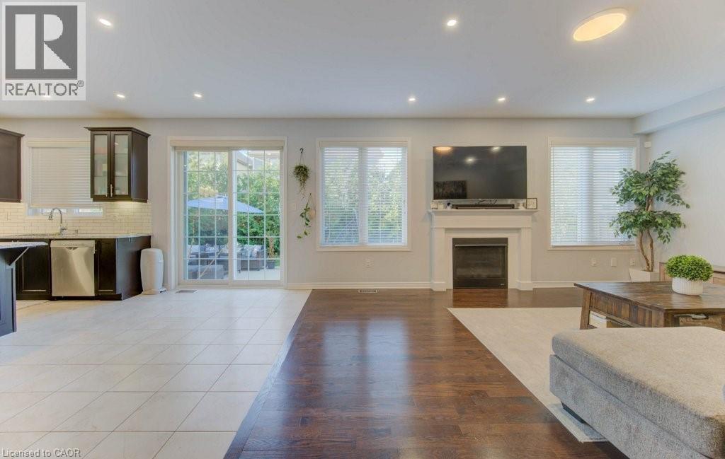 231 Grovehill Crescent, Kitchener, Ontario N2R 0K8 - Photo 17 - 40775367