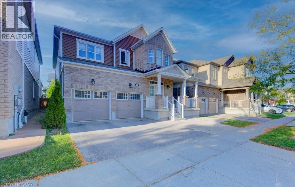 231 Grovehill Crescent, Kitchener, Ontario N2R 0K8 - Photo 3 - 40775367