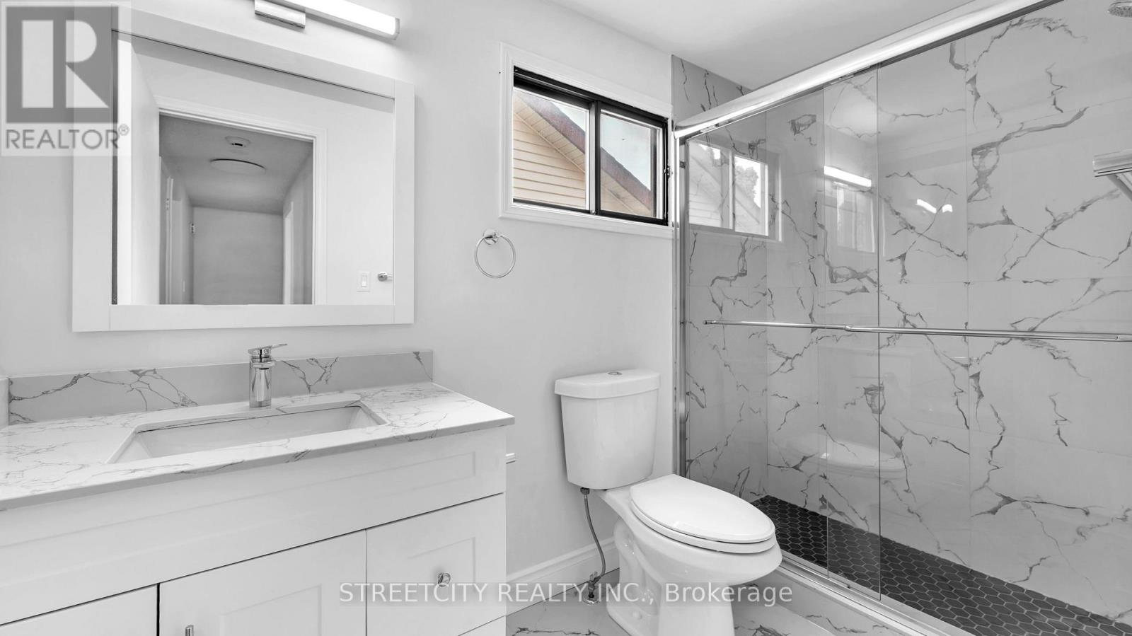 151 Walmer Gardens, London North, Ontario  N6G 4H3 - Photo 21 - X12516768