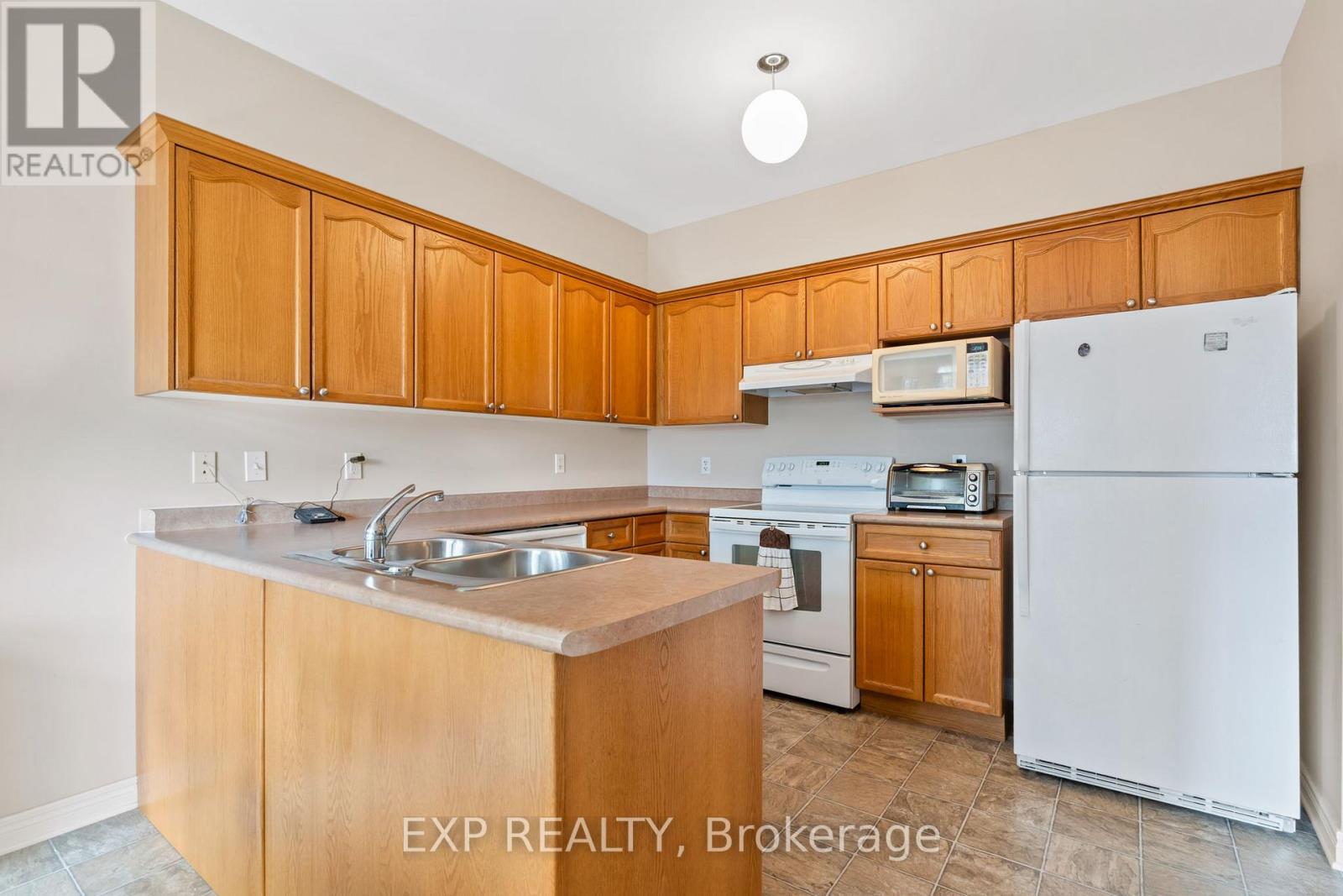 183 - 2025 Meadowgate Boulevard, London South, Ontario  N6M 1K9 - Photo 14 - X12516840