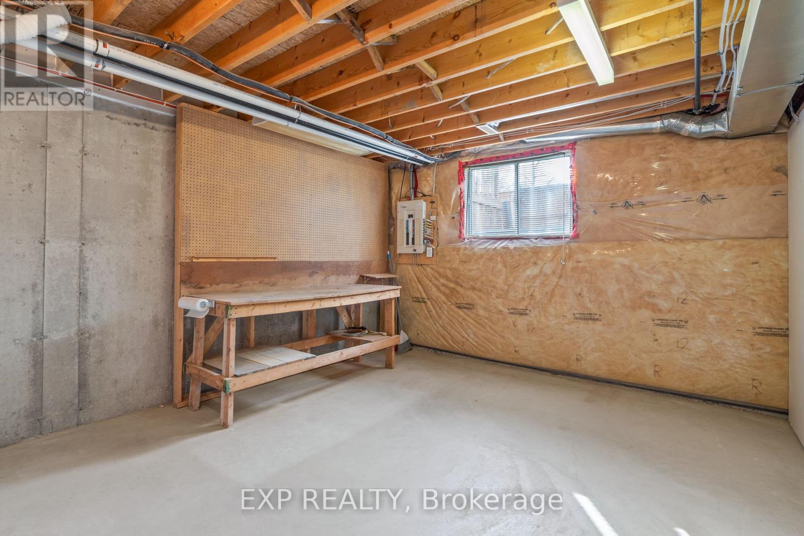 183 - 2025 Meadowgate Boulevard, London South, Ontario  N6M 1K9 - Photo 32 - X12516840