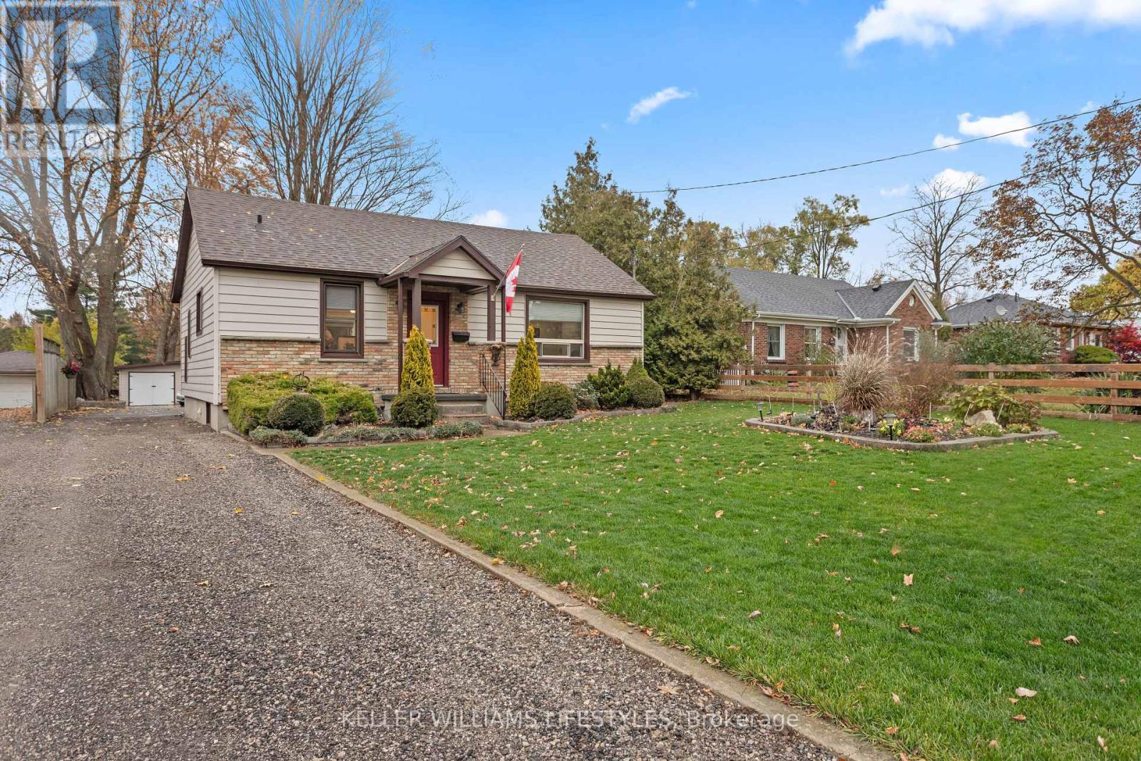 2628 Dundas Street, London East, Ontario  N5V 3C9 - Photo 1 - X12516924