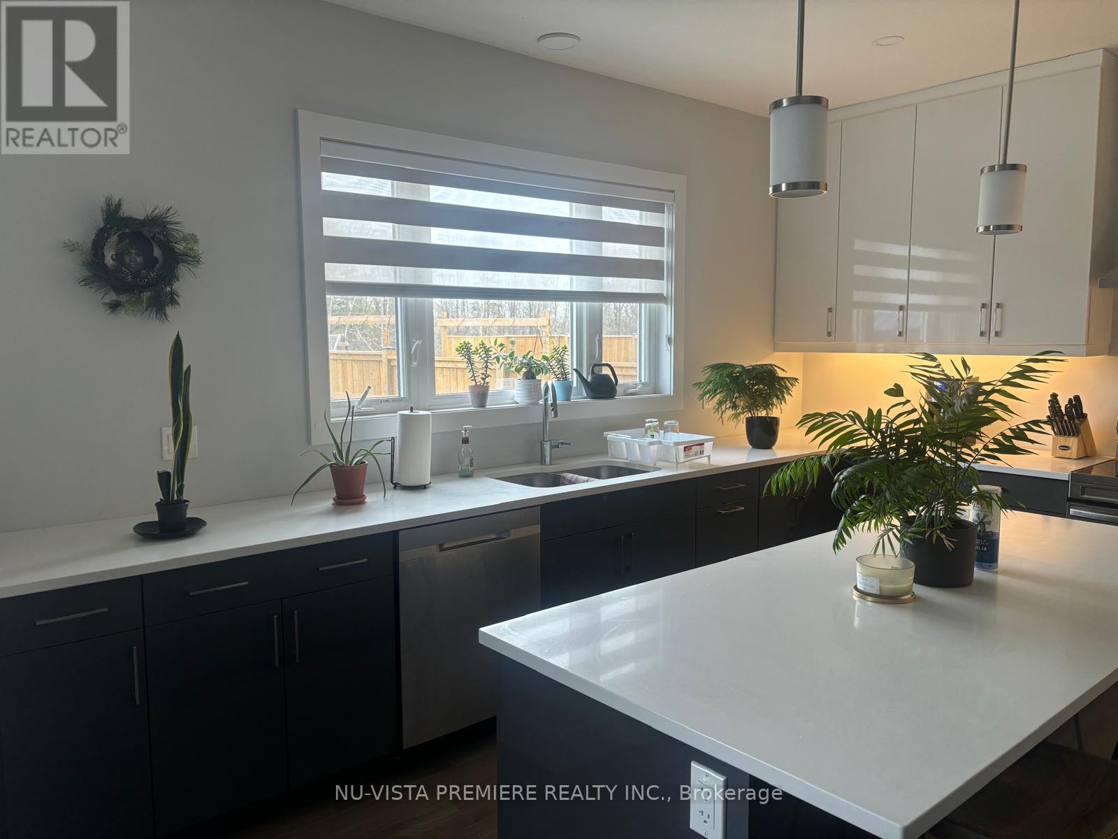 226 Boardwalk Way, Thames Centre, Ontario  N0L 1G2 - Photo 2 - X12516934