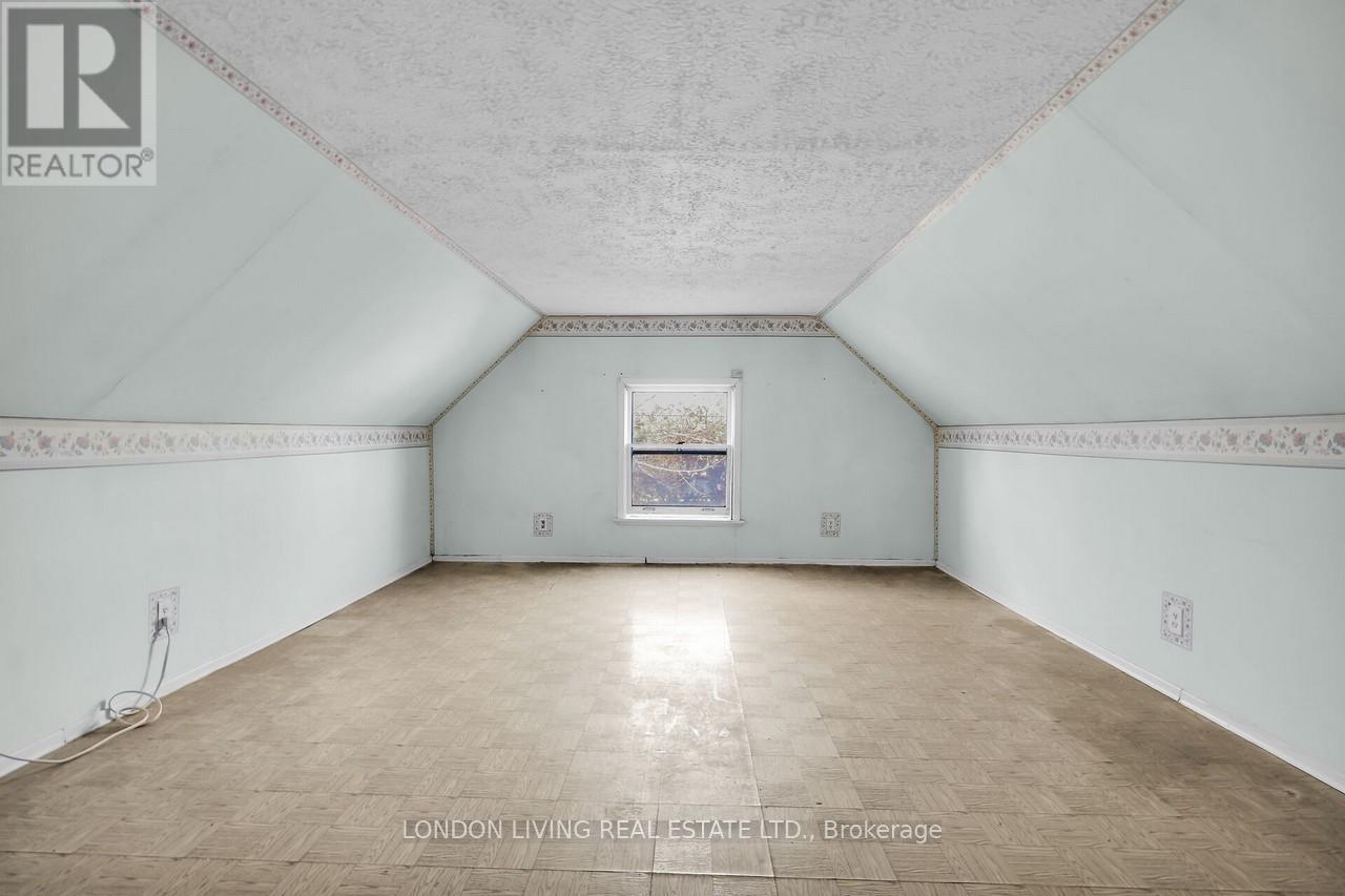 121 Tecumseh Avenue E, London South, Ontario  N6C 1S1 - Photo 20 - X12516946