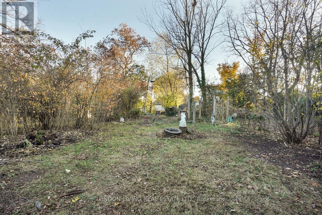 121 Tecumseh Avenue E, London South, Ontario  N6C 1S1 - Photo 35 - X12516946