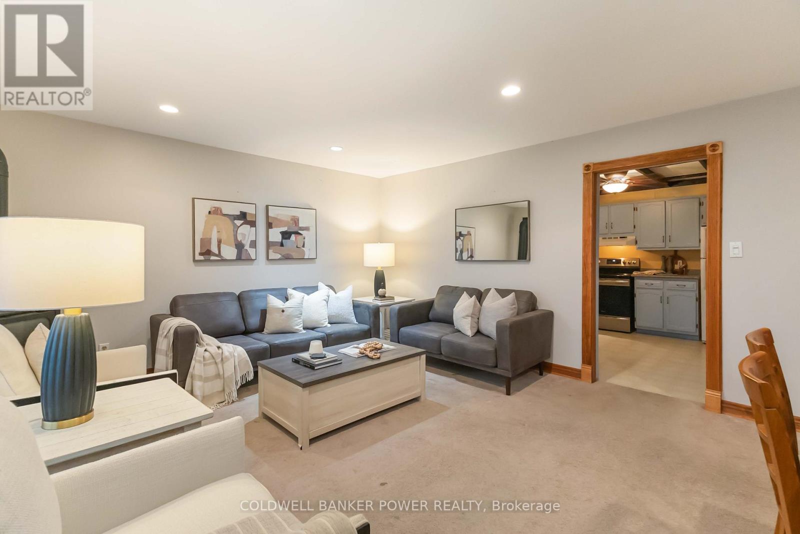 10701 Sunset Drive, Southwold, Ontario  N5P 3T2 - Photo 11 - X12517030