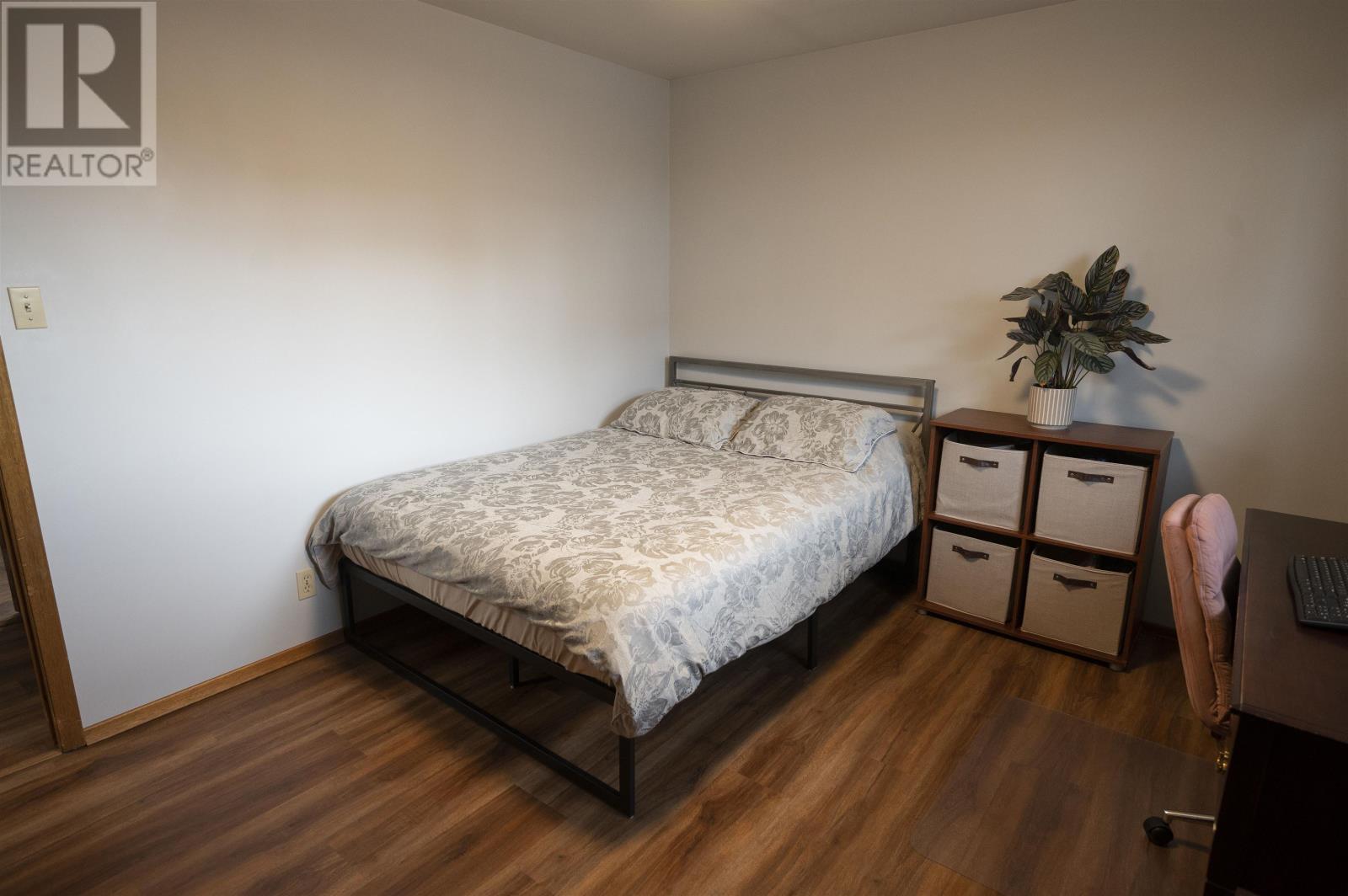 716 Francis Street West, Thunder Bay, Ontario  P7E 4E1 - Photo 17 - TB253411