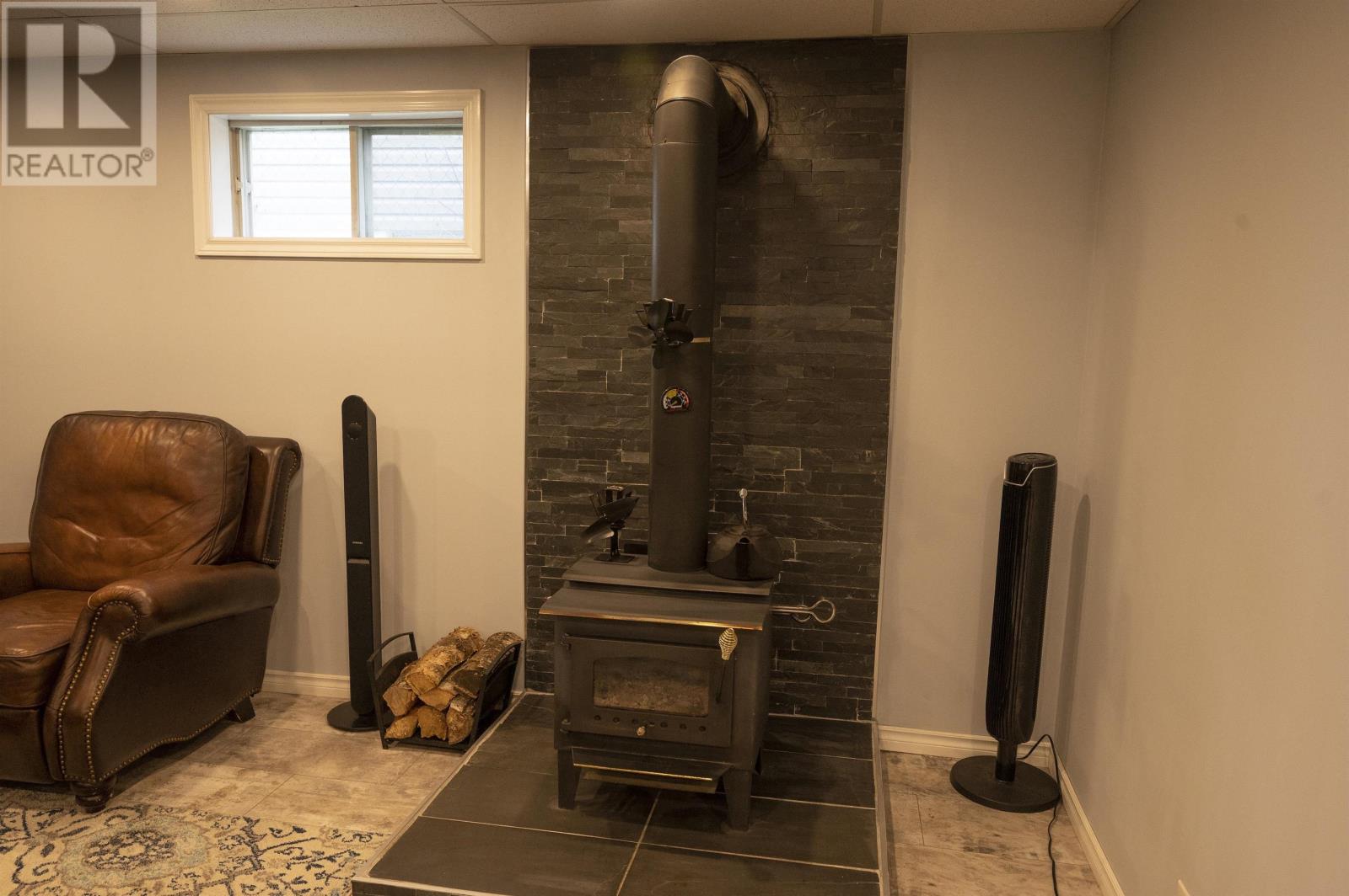 716 Francis Street West, Thunder Bay, Ontario  P7E 4E1 - Photo 33 - TB253411