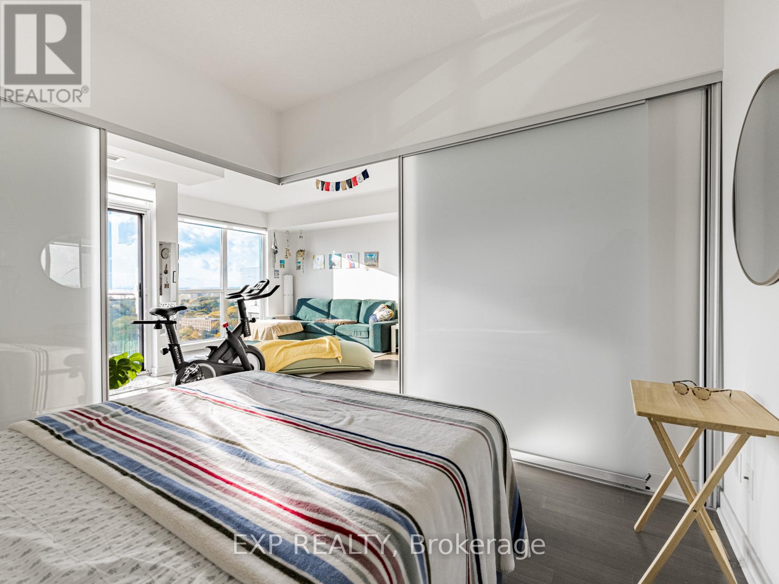 1811 - 1171 Queen Street W, Toronto, Ontario  M6J 1J4 - Photo 10 - C12516604