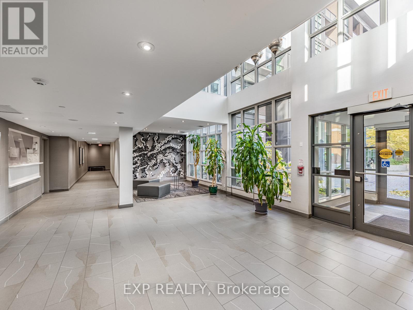 1811 - 1171 Queen Street W, Toronto, Ontario  M6J 1J4 - Photo 16 - C12516604