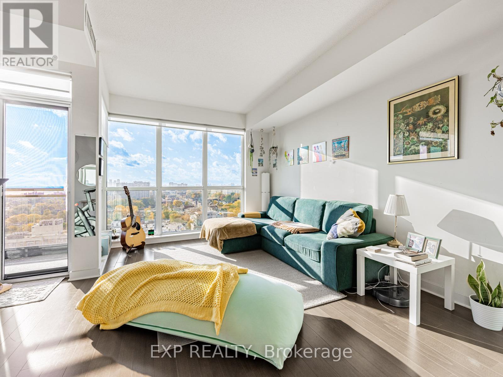 1811 - 1171 Queen Street W, Toronto, Ontario  M6J 1J4 - Photo 4 - C12516604