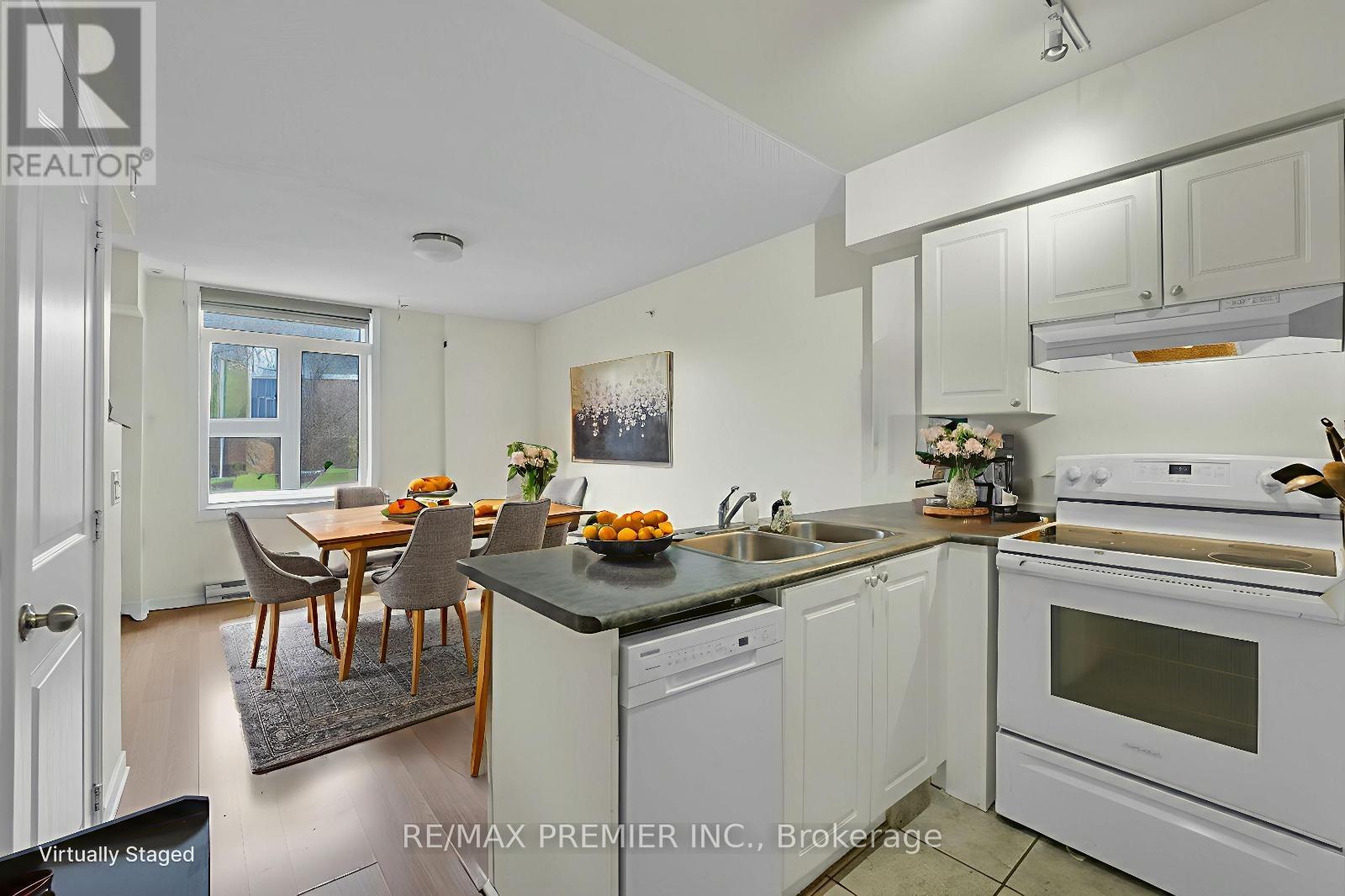 2704 - 27 Sudbury Street, Toronto, Ontario  M6J 3W6 - Photo 4 - C12516650