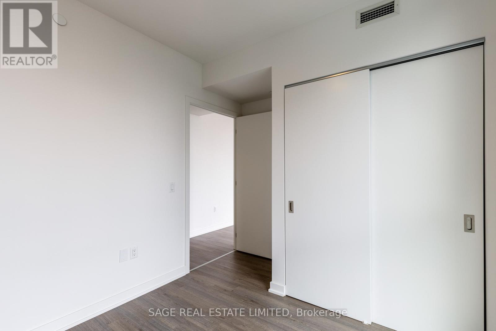 3903 - 357 King Street W, Toronto, Ontario  M5V 0S7 - Photo 10 - C12516660