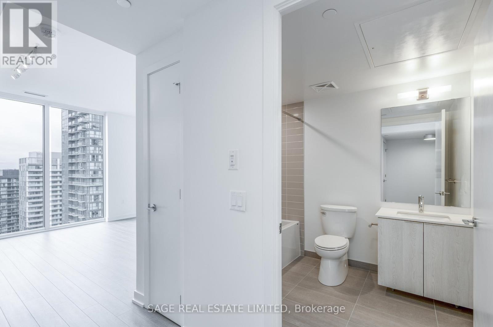 3903 - 357 King Street W, Toronto, Ontario  M5V 0S7 - Photo 12 - C12516660