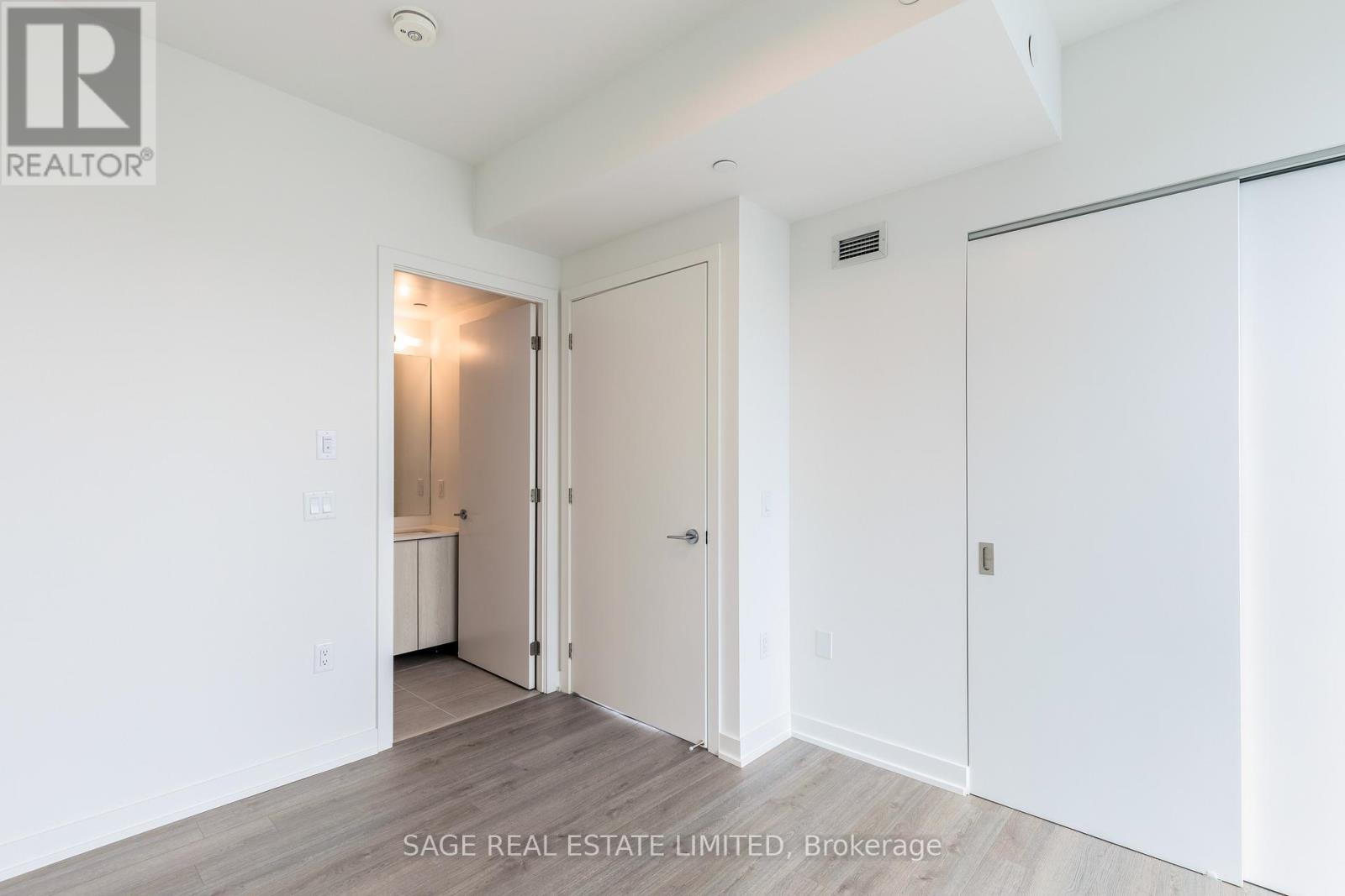 3903 - 357 King Street W, Toronto, Ontario  M5V 0S7 - Photo 9 - C12516660