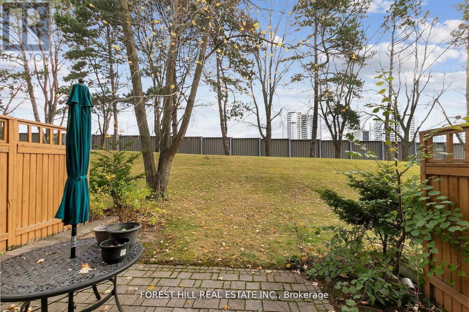 86 Village Greenway, Toronto, Ontario  M2J 1K8 - Photo 39 - C12516674