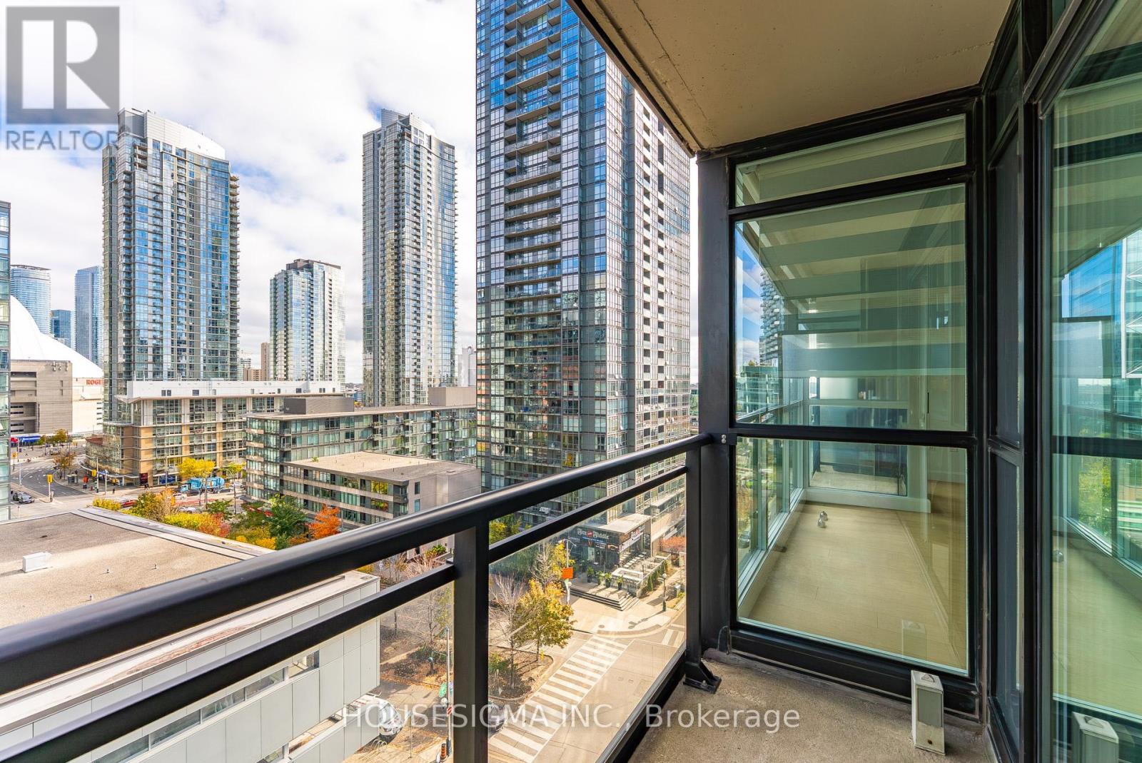 1005 - 8 Telegram Mews, Toronto, Ontario  M5V 3Z5 - Photo 39 - C12516686
