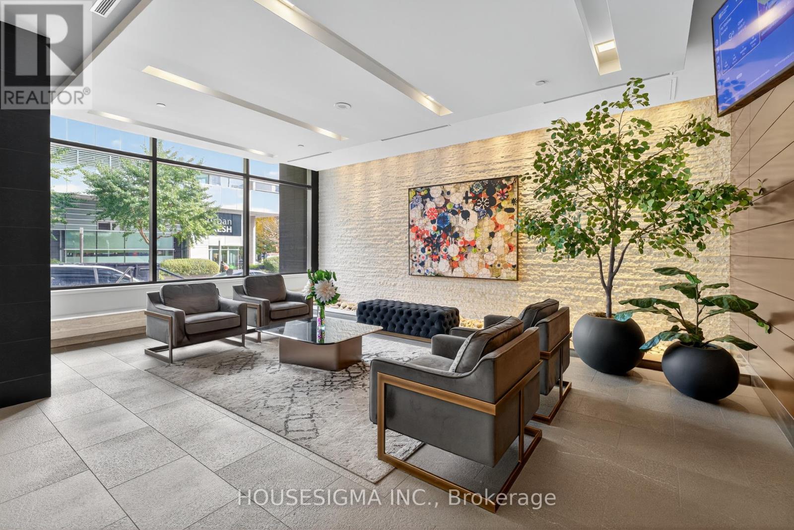 1005 - 8 Telegram Mews, Toronto, Ontario  M5V 3Z5 - Photo 4 - C12516686