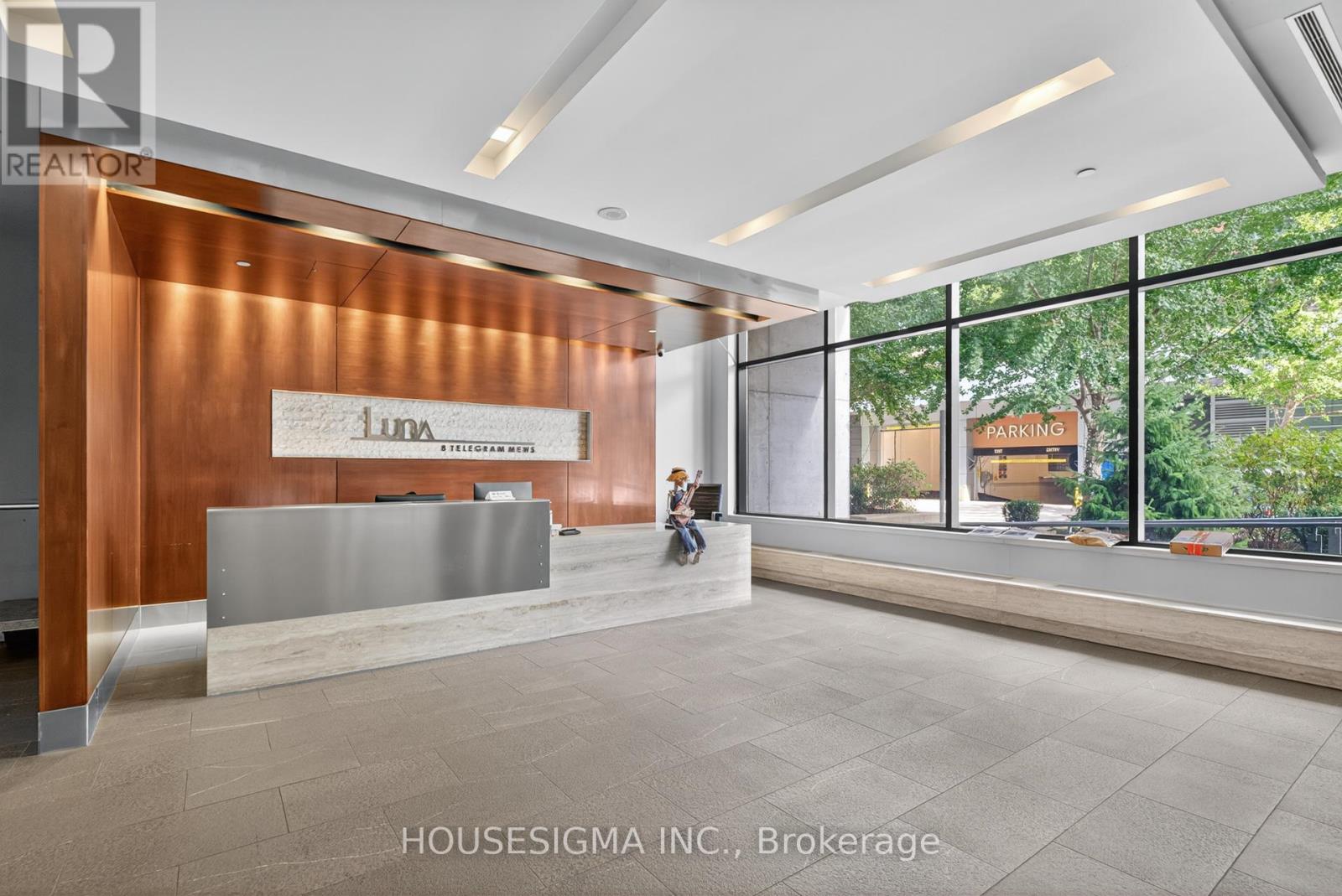 1005 - 8 Telegram Mews, Toronto, Ontario  M5V 3Z5 - Photo 5 - C12516686