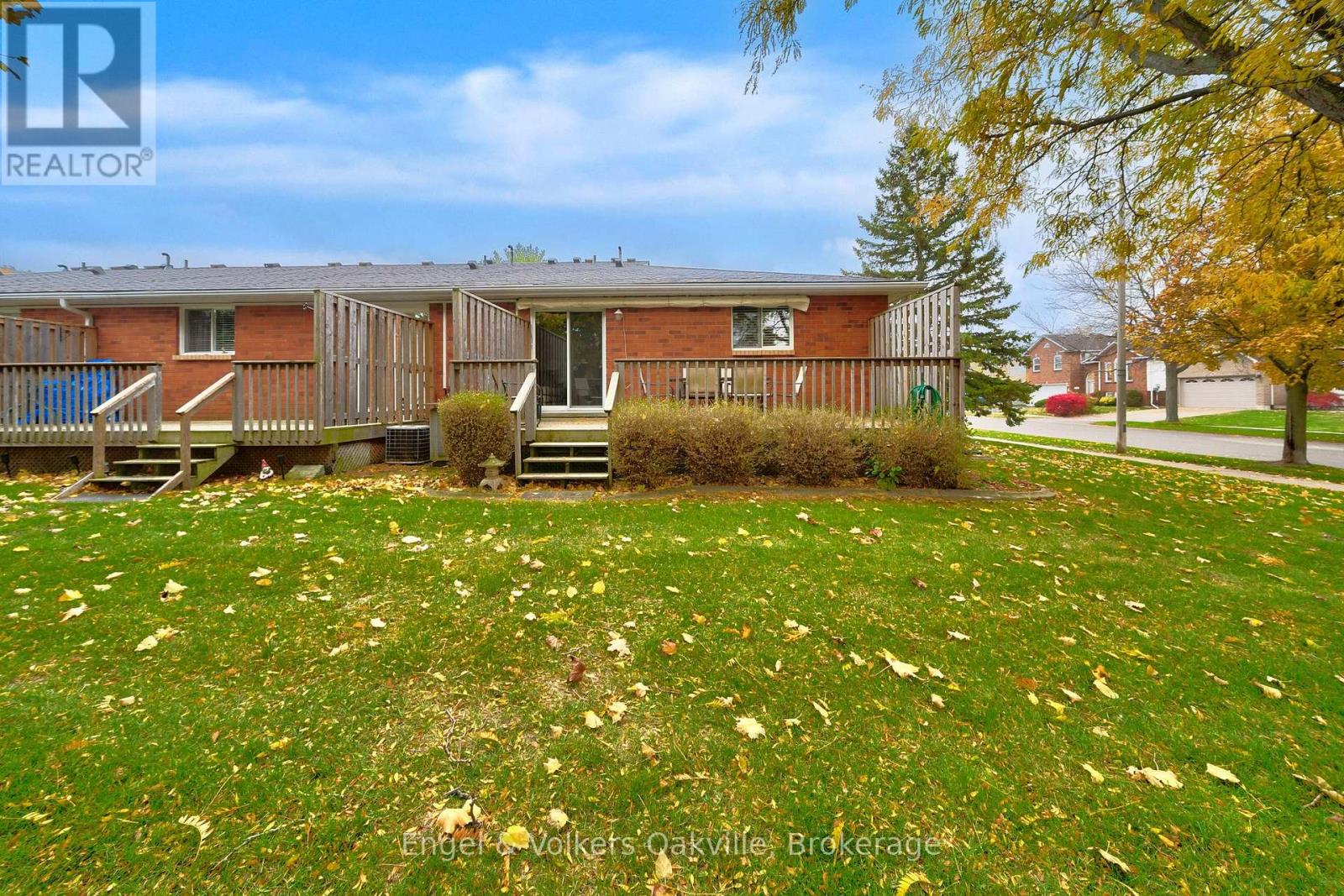 22 - 20 Courtland Drive, Brantford, Ontario  N3R 7Y2 - Photo 30 - X12516900