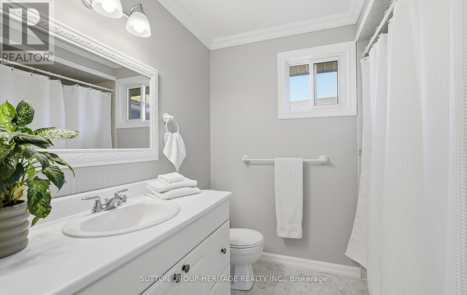 39 Anstead Crescent, Ajax, Ontario  L1S 3X4 - Photo 14 - E12516586