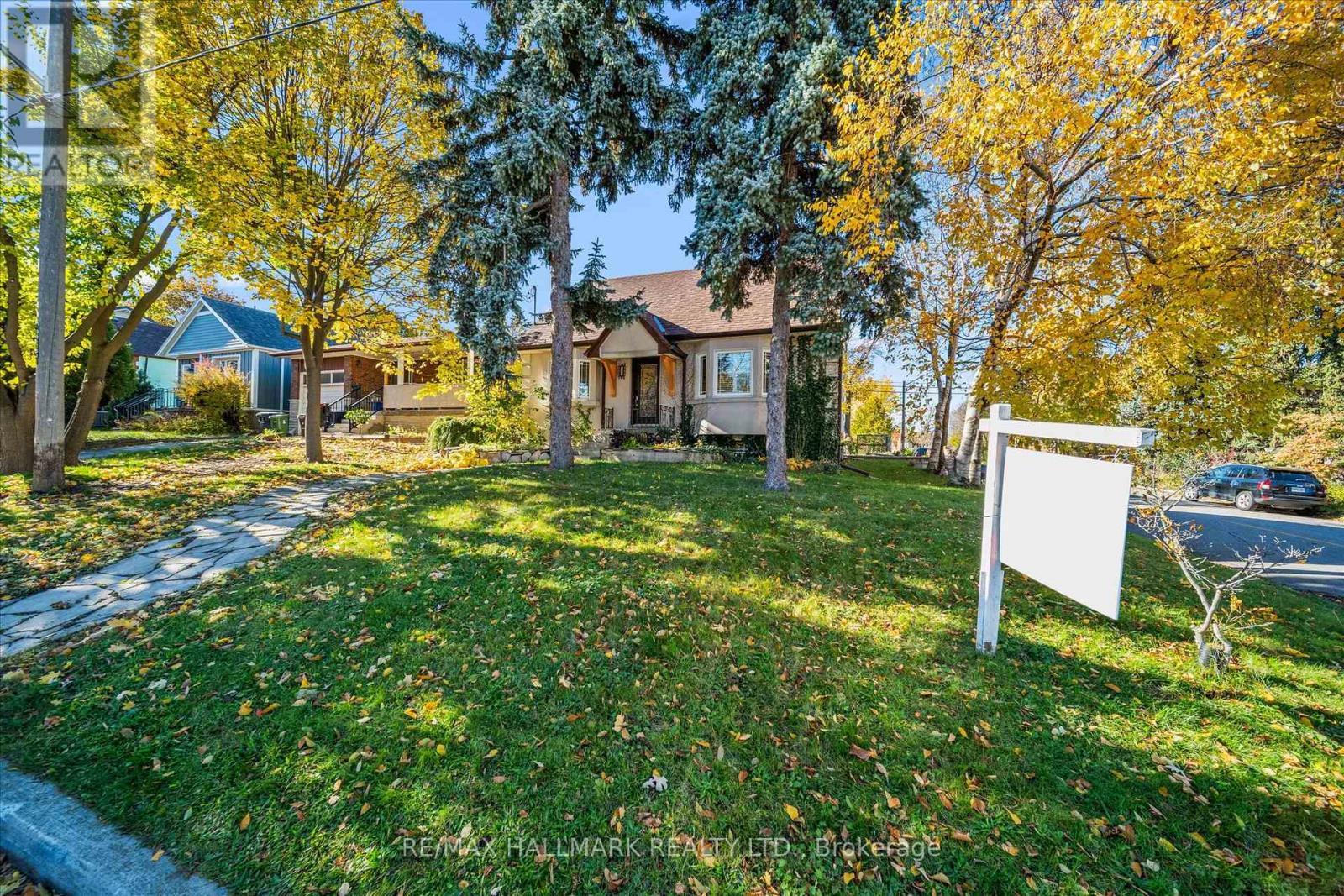 128 Harewood Avenue, Toronto, Ontario  M1M 2R5 - Photo 2 - E12516688