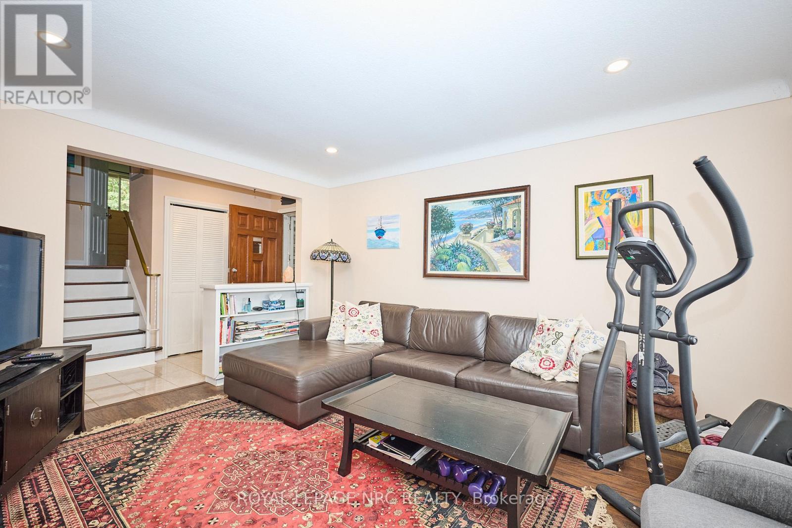 551 Geneva Street, St. Catharines, Ontario  L2N 2J1 - Photo 9 - X12516844