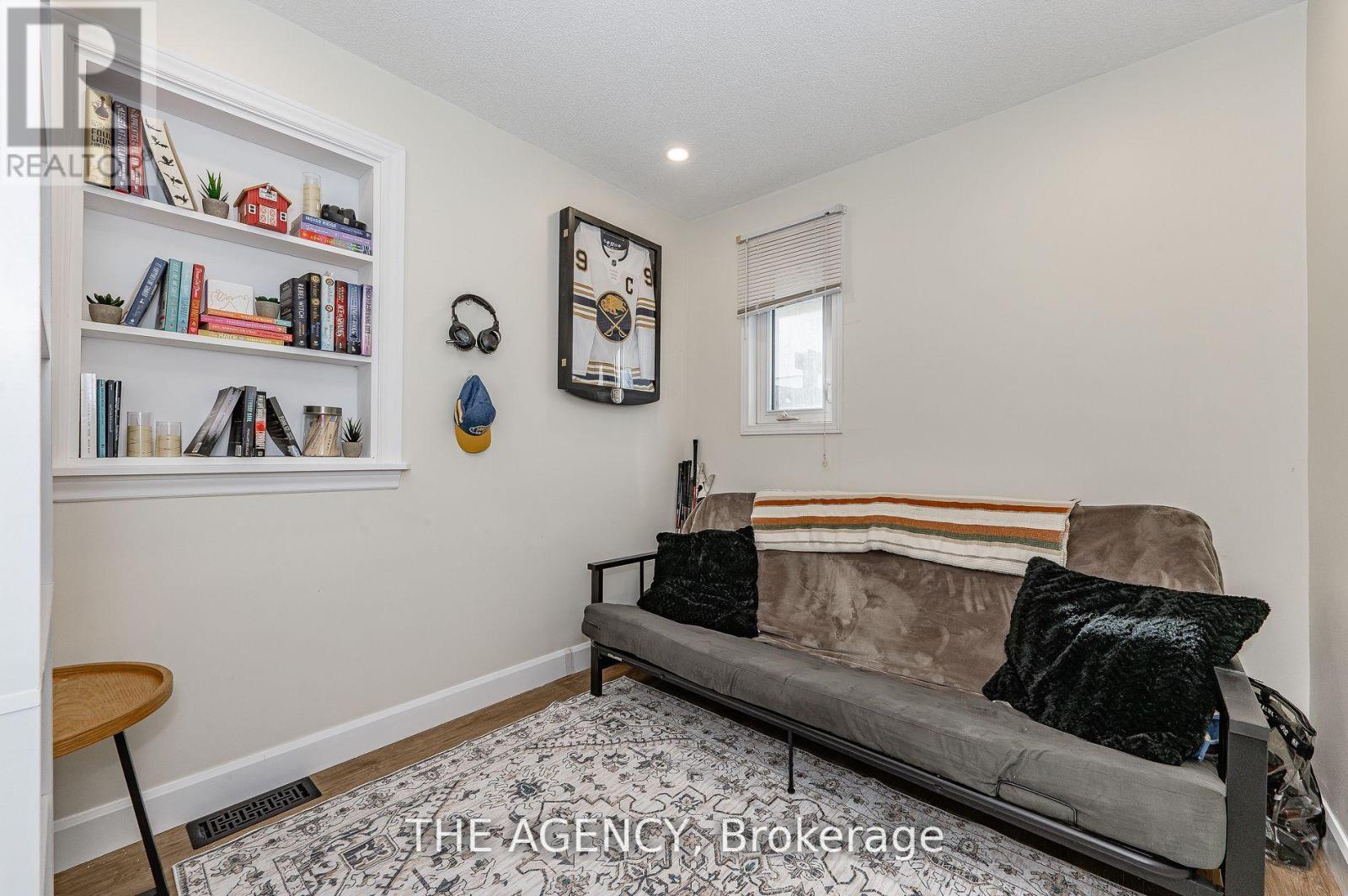 64 Churchill Street, St. Catharines, Ontario  L2S 2P5 - Photo 15 - X12516910