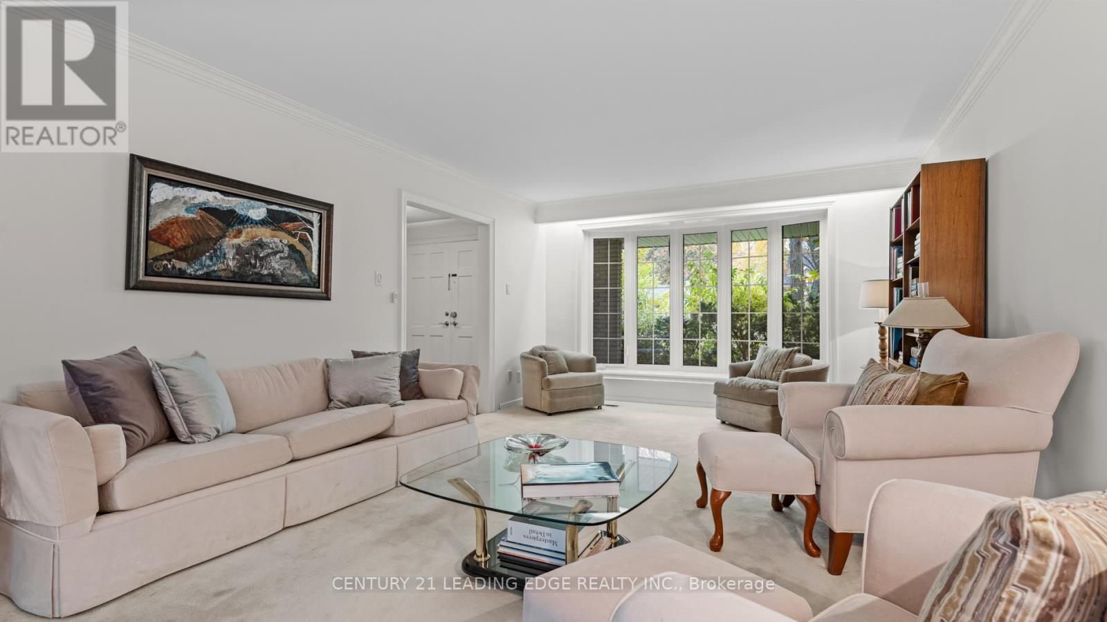 34 Forest Park Crescent, Markham, Ontario  L3T 2M7 - Photo 7 - N12497624