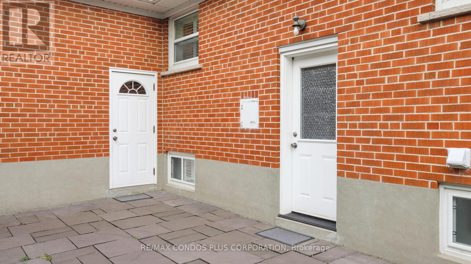 105 Hendon Avenue, Toronto (Newtonbrook West), Ontario  M2M 1A6 - Photo 37 - C12504636