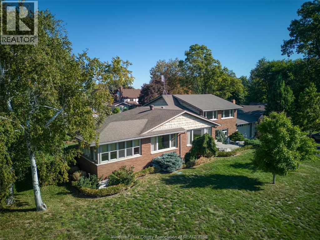 3 Beth, Leamington, Ontario  N8H 3Z8 - Photo 3 - 25028213