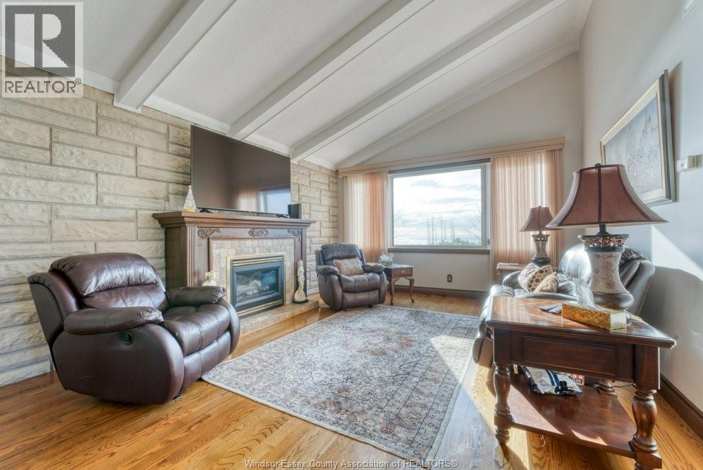 3 Beth, Leamington, Ontario  N8H 3Z8 - Photo 8 - 25028213