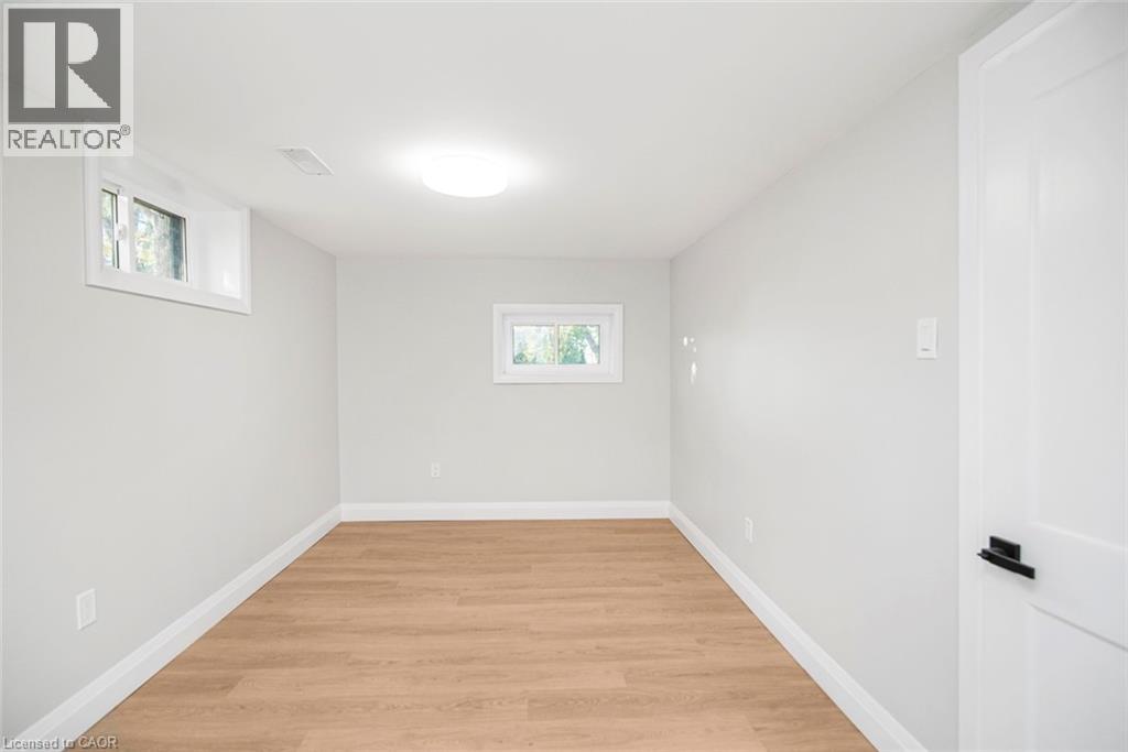 1071 Hwy 8, Stoney Creek, Ontario  L8E 5H8 - Photo 33 - 40786197