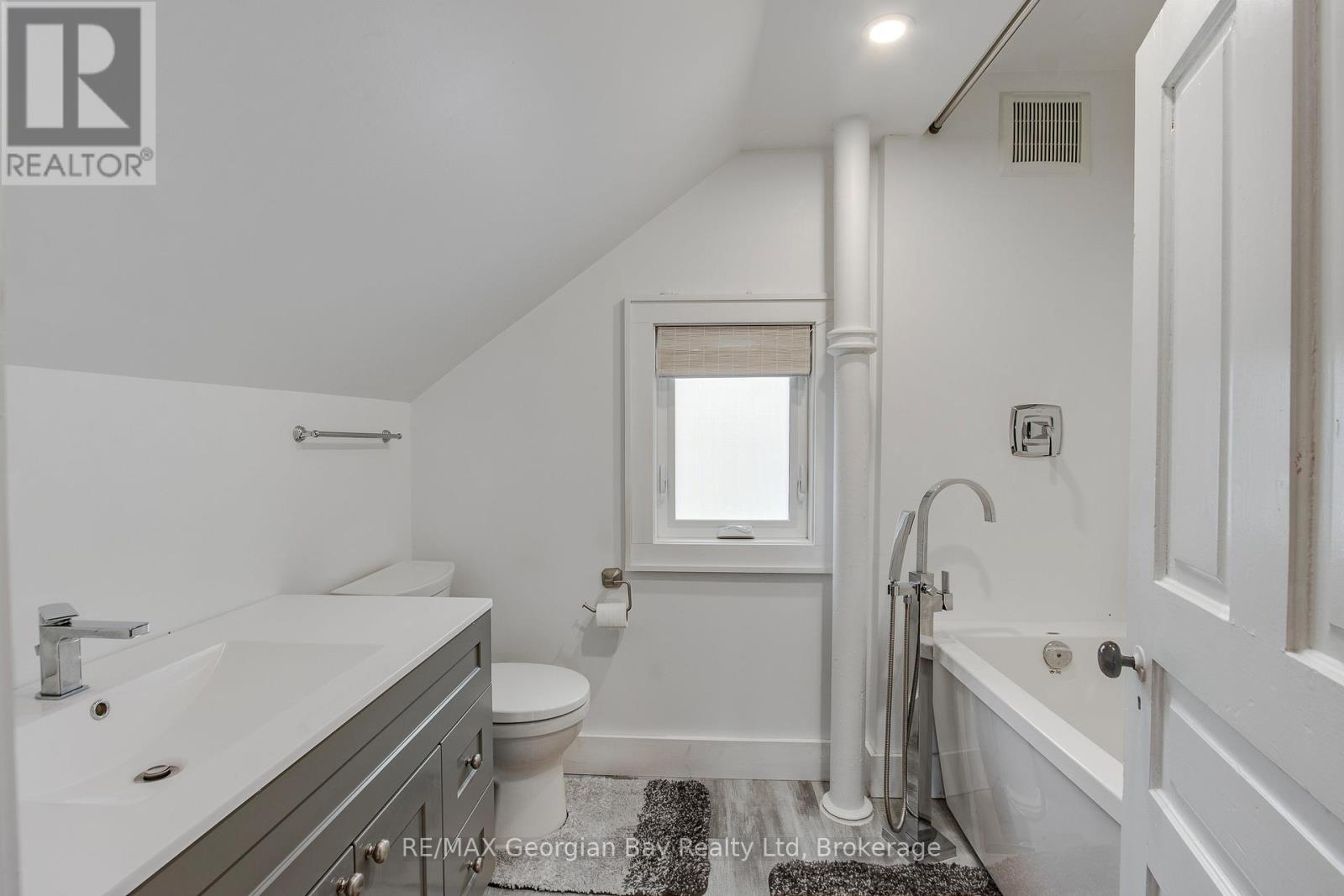 641 Bay Street, Midland, Ontario  L4R 1L8 - Photo 22 - S12516836