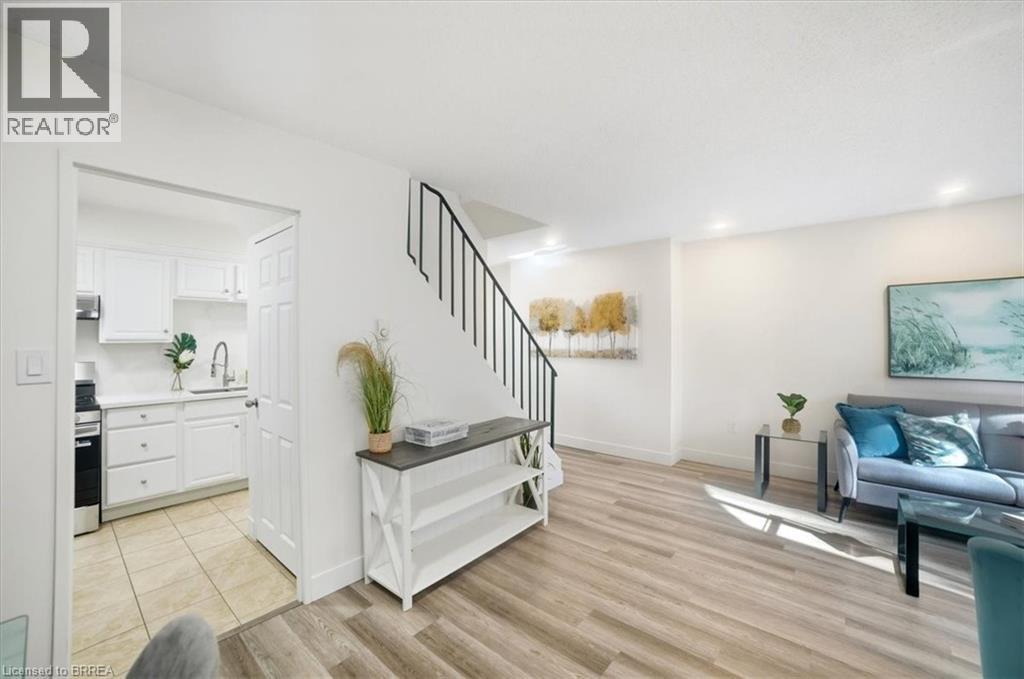 36 Hayhurst Road Unit# 358, Brantford, Ontario  N3R 6Y9 - Photo 22 - 40778214