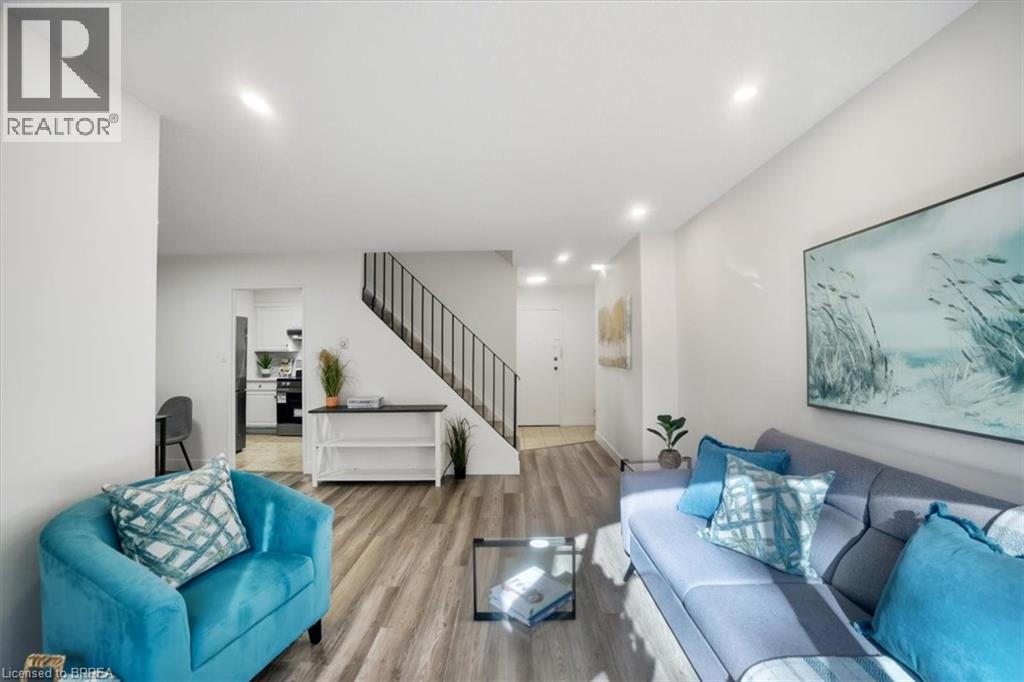 36 Hayhurst Road Unit# 358, Brantford, Ontario  N3R 6Y9 - Photo 24 - 40778214