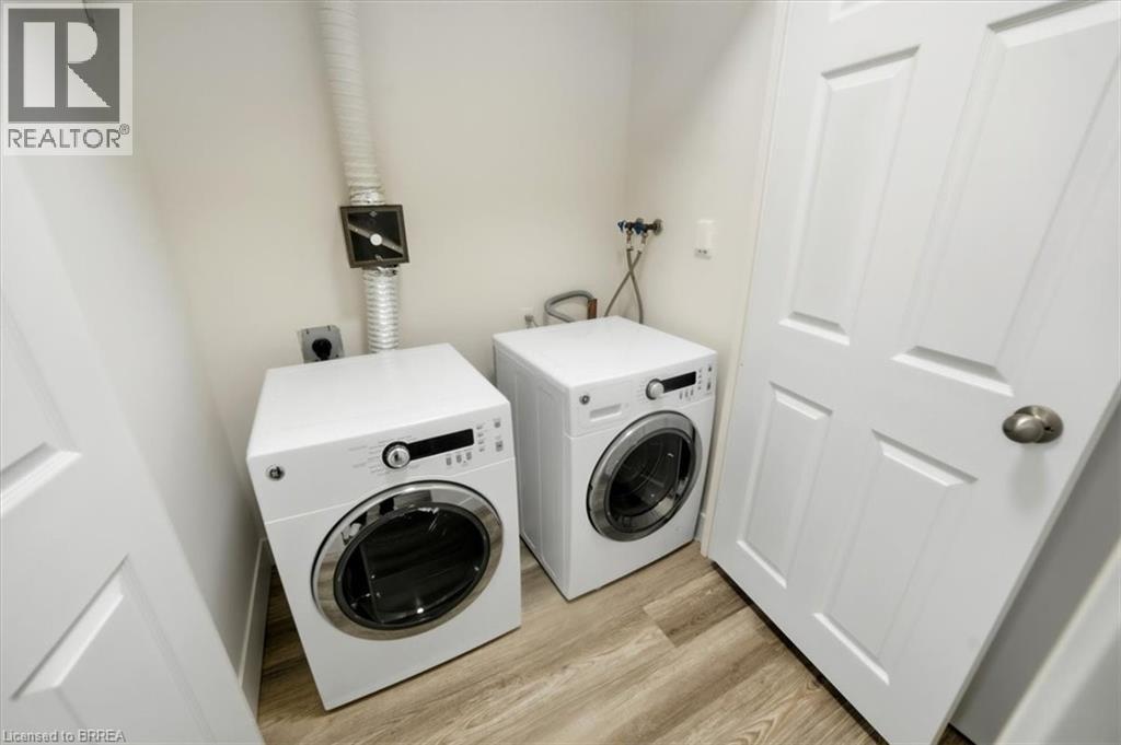 36 Hayhurst Road Unit# 358, Brantford, Ontario  N3R 6Y9 - Photo 42 - 40778214