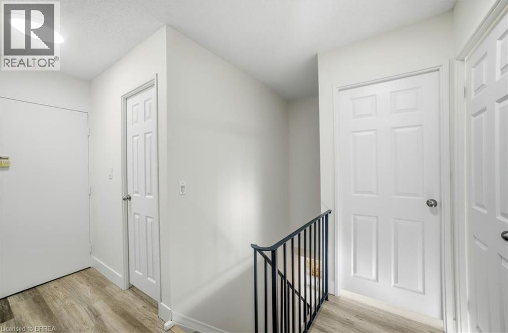36 Hayhurst Road Unit# 358, Brantford, Ontario  N3R 6Y9 - Photo 43 - 40778214