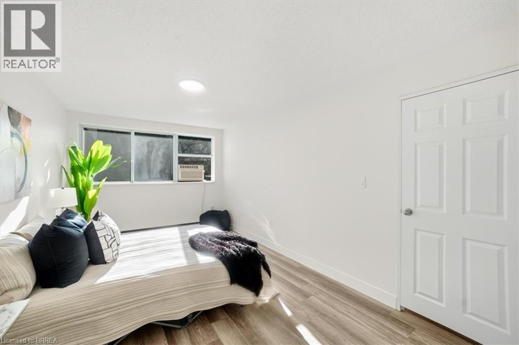 36 Hayhurst Road Unit# 358, Brantford, Ontario  N3R 6Y9 - Photo 38 - 40778214