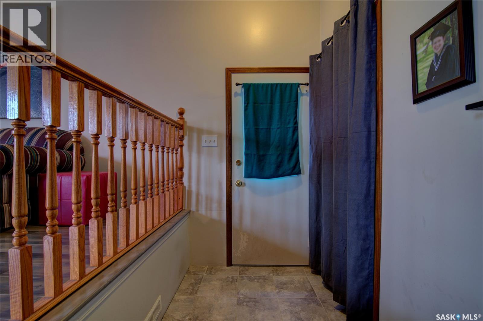 87 Carter Crescent, Regina, Saskatchewan  S4X 2C8 - Photo 3 - SK022024