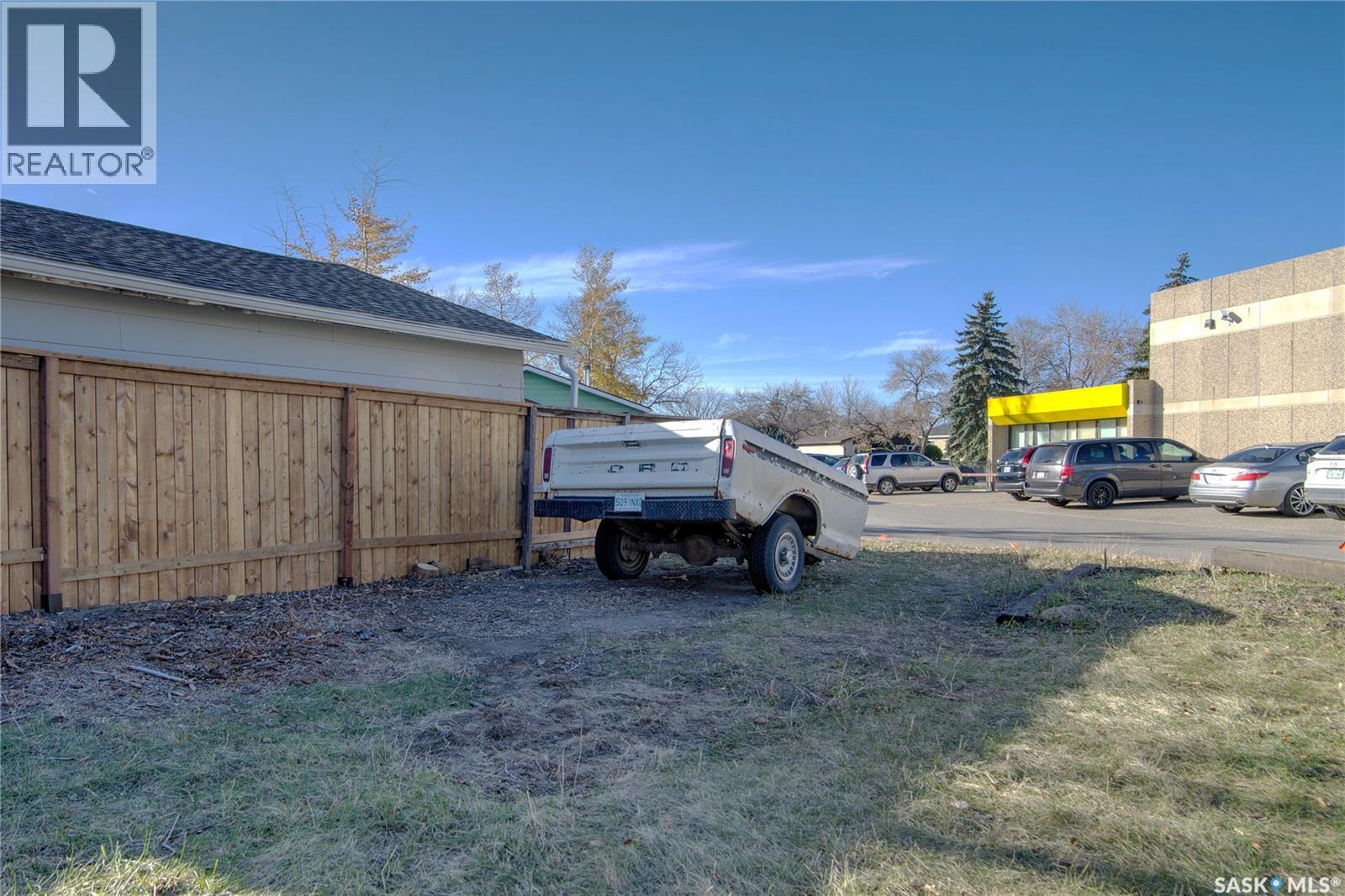87 Carter Crescent, Regina, Saskatchewan  S4X 2C8 - Photo 27 - SK022024
