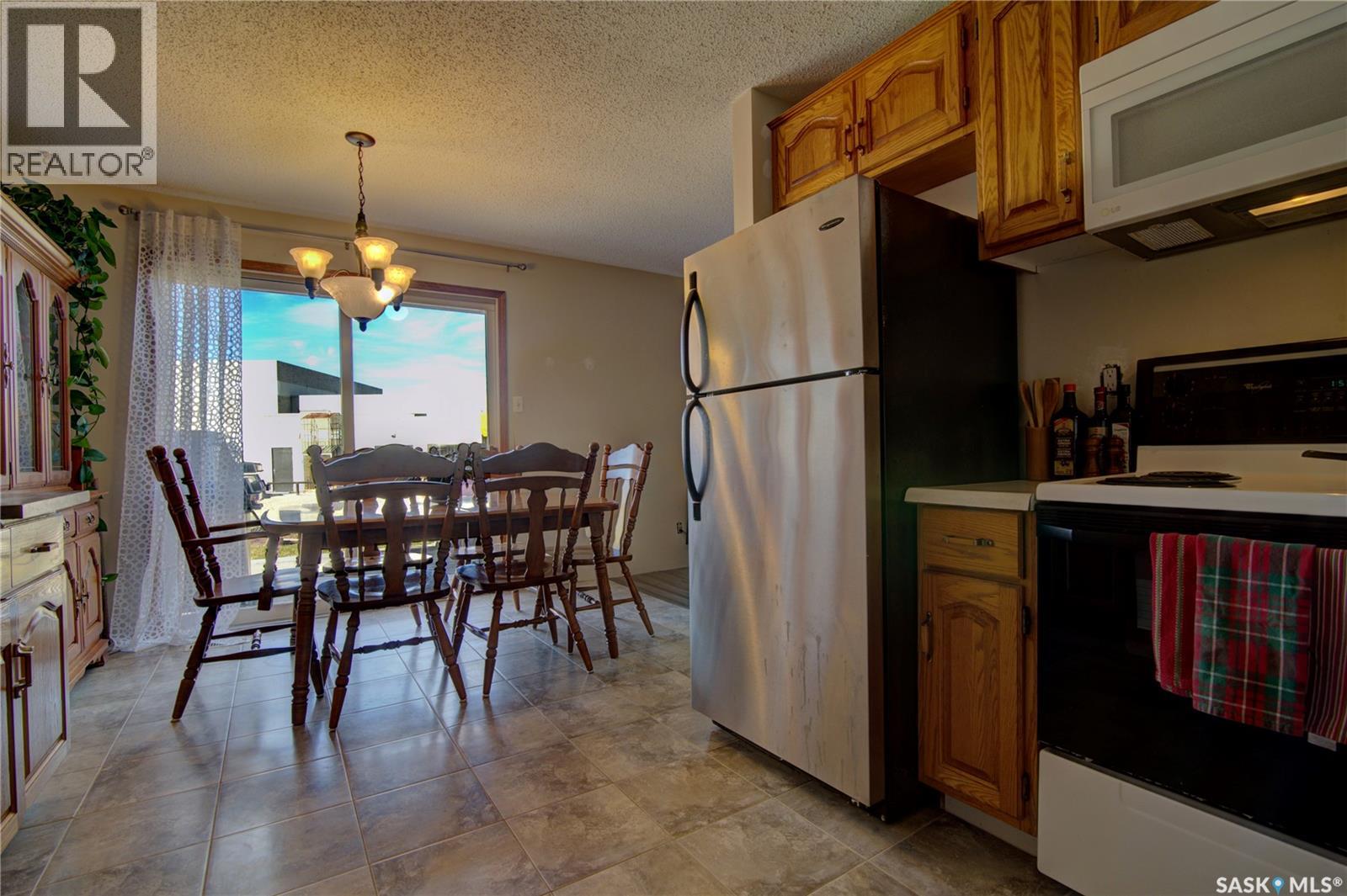 87 Carter Crescent, Regina, Saskatchewan  S4X 2C8 - Photo 13 - SK022024