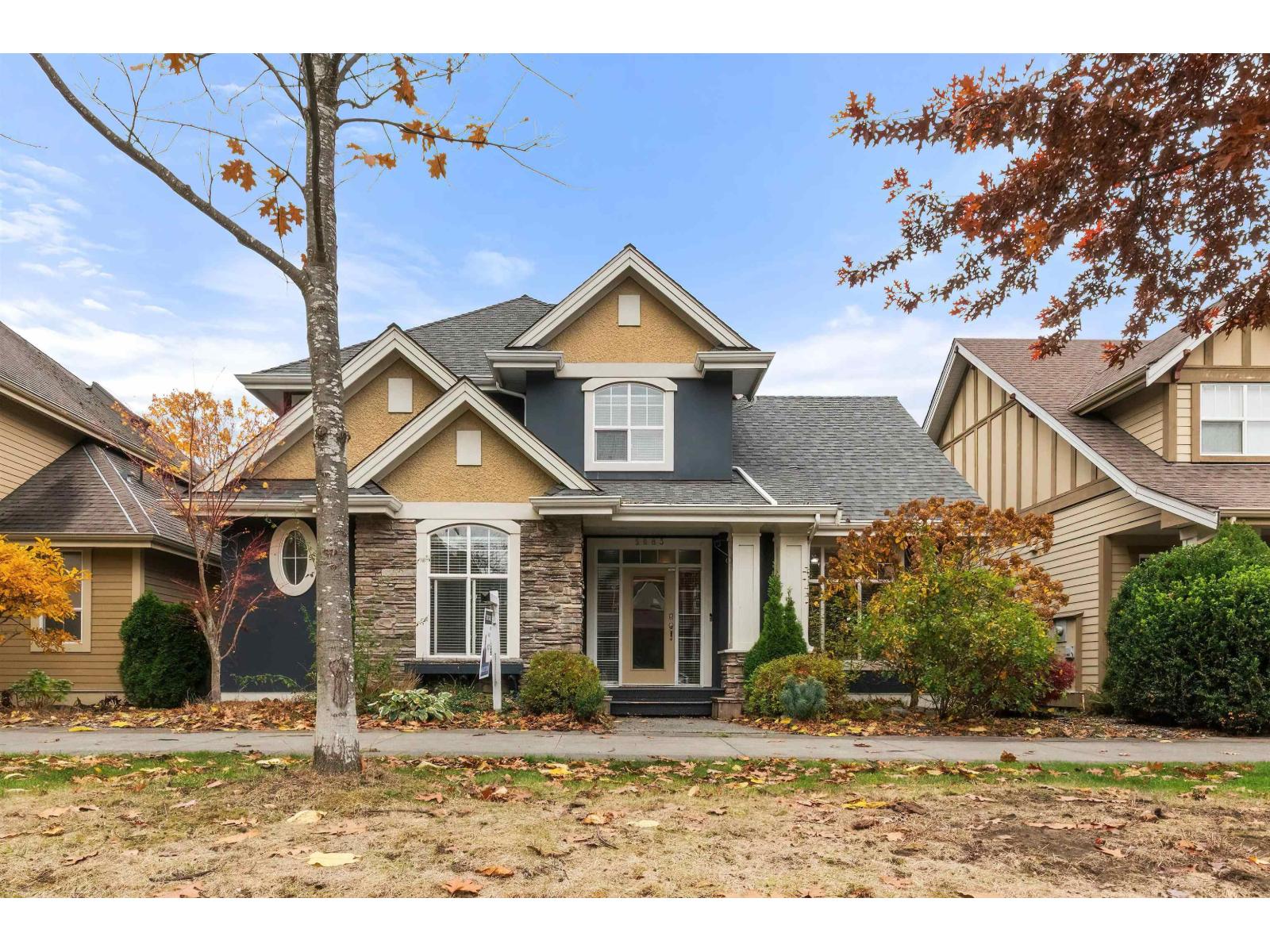 5883 GARRISON BOULEVARD|Garrison Crossing, Chilliwack, British Columbia