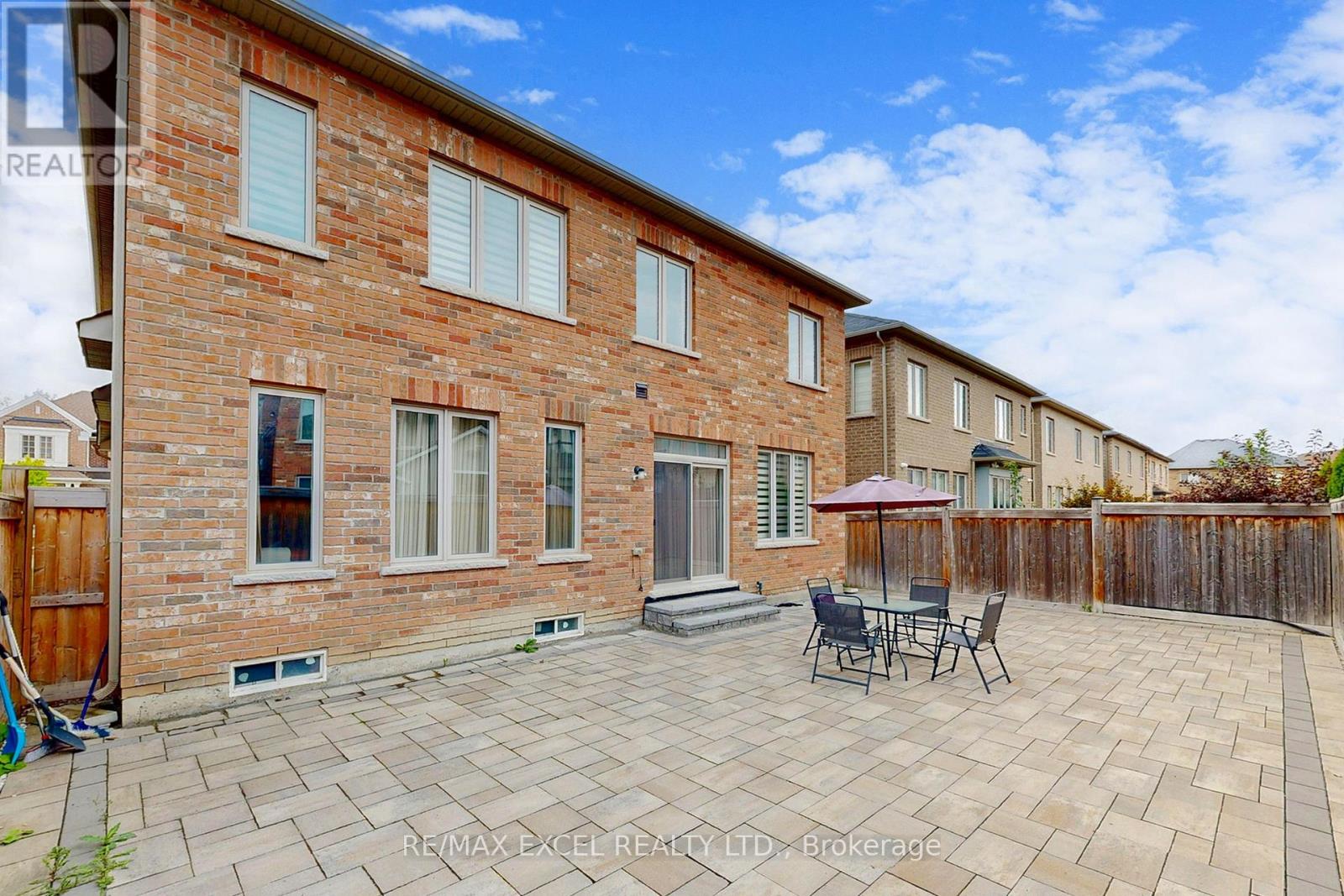 160 Roy Harper Avenue, Aurora, Ontario  L4G 0V6 - Photo 49 - N12516588