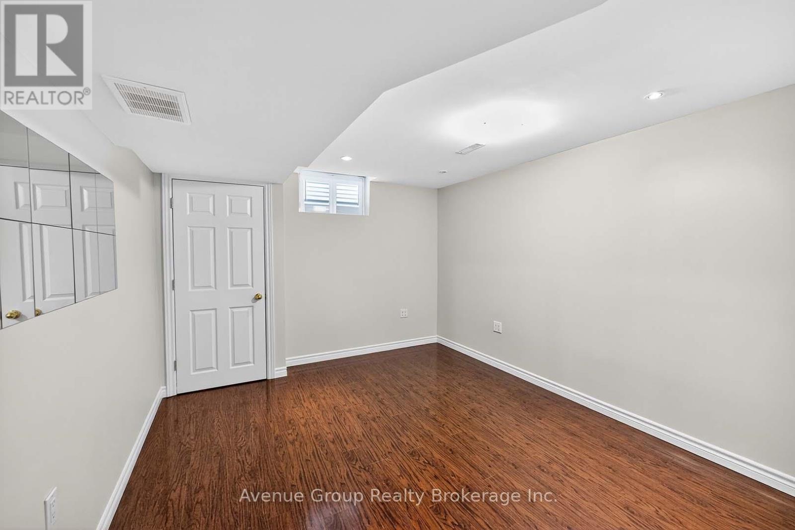 16 Caprara Crescent, Markham, Ontario L6B 0B7 - Photo 41 - N12516592