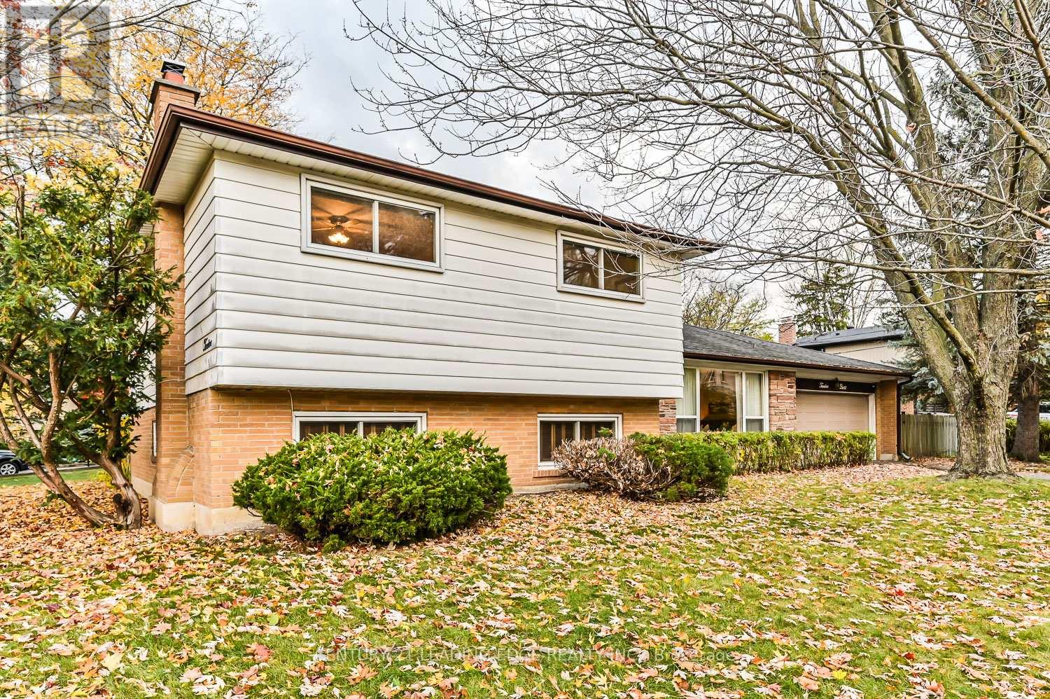 12 Pratt Circle, Markham, Ontario  L3R 1Y2 - Photo 3 - N12516700