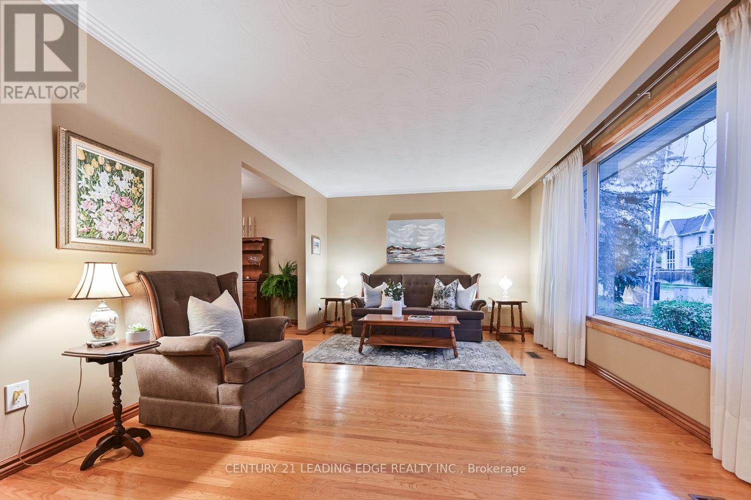 12 Pratt Circle, Markham, Ontario  L3R 1Y2 - Photo 6 - N12516700