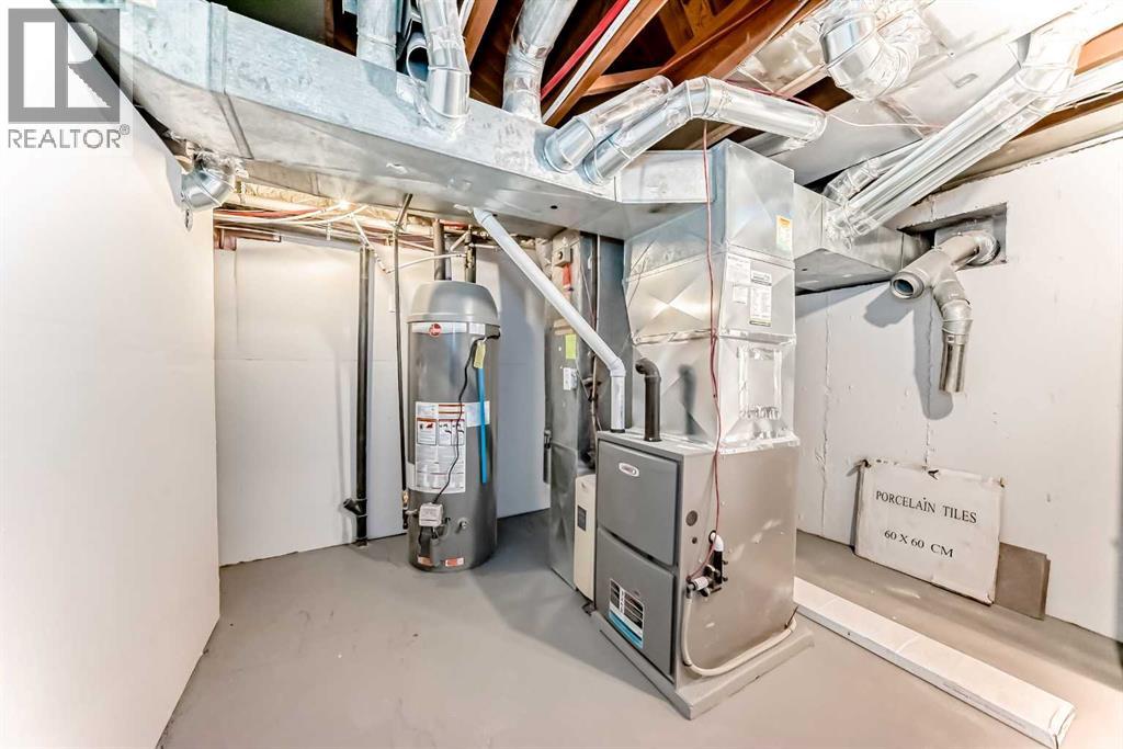 1 Cherovan Drive Sw, Calgary, Alberta  T2V 2P3 - Photo 37 - A2262062