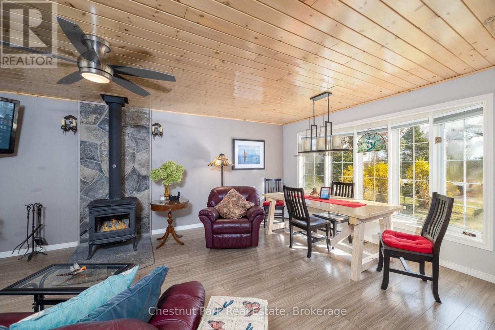 129 Miller Lake Shore Road, Northern Bruce Peninsula, Ontario  N0H 1Z0 - Photo 13 - X12516724